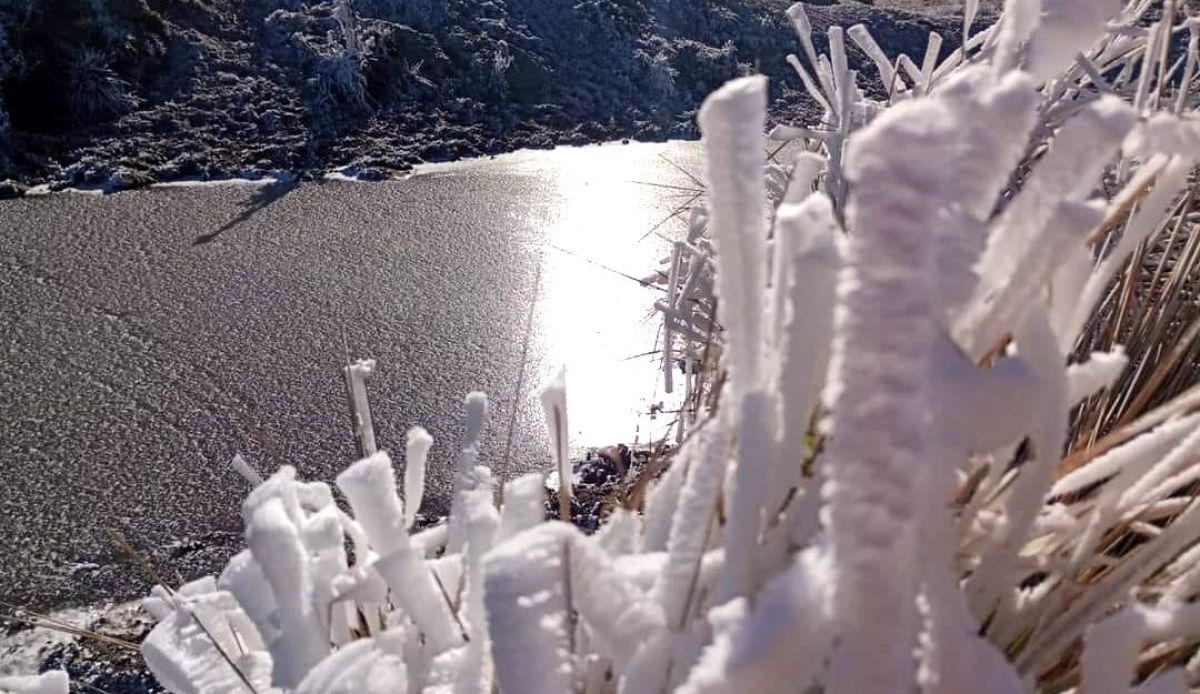 El frío llegó con todo: se registraron heladas en varias localidades y una leve nevada en las sierras de los Comechingones