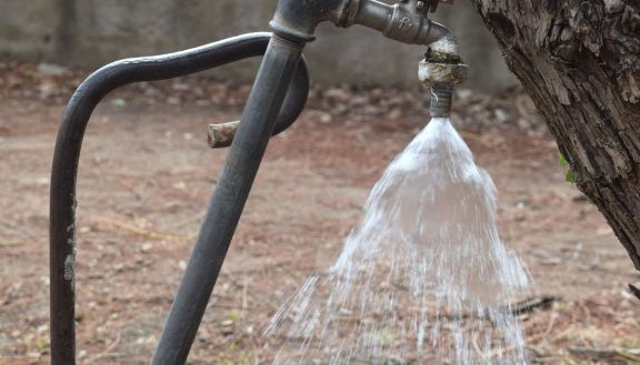 El Ejecutivo de Merlo presentó un proyecto para la gestión responsable del agua potable 