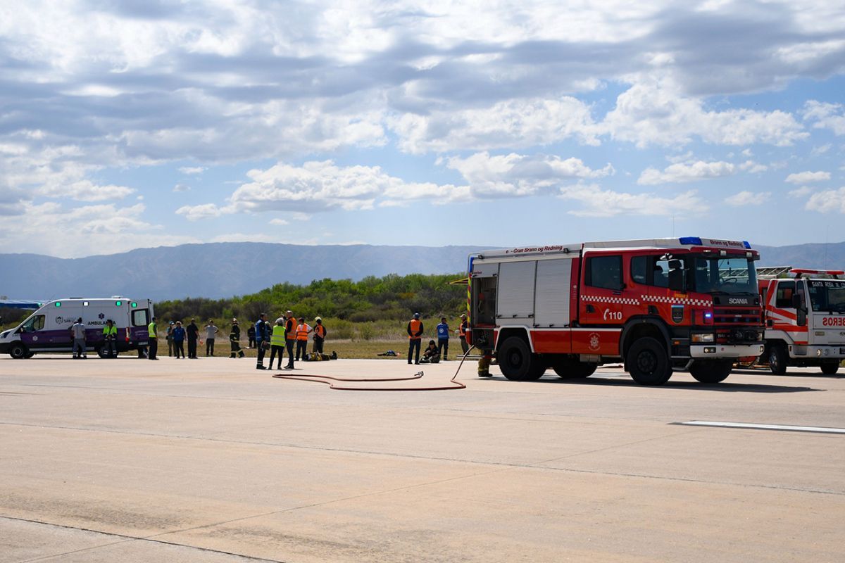 Éxito en el Simulacro de Accidente Aéreo en el Aeropuerto Internacional de Valle del Conlara