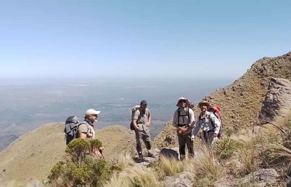 Cuatro guías de trekking de Villa de Merlo abrieron una nueva ruta de ascenso al cerro Champaquí