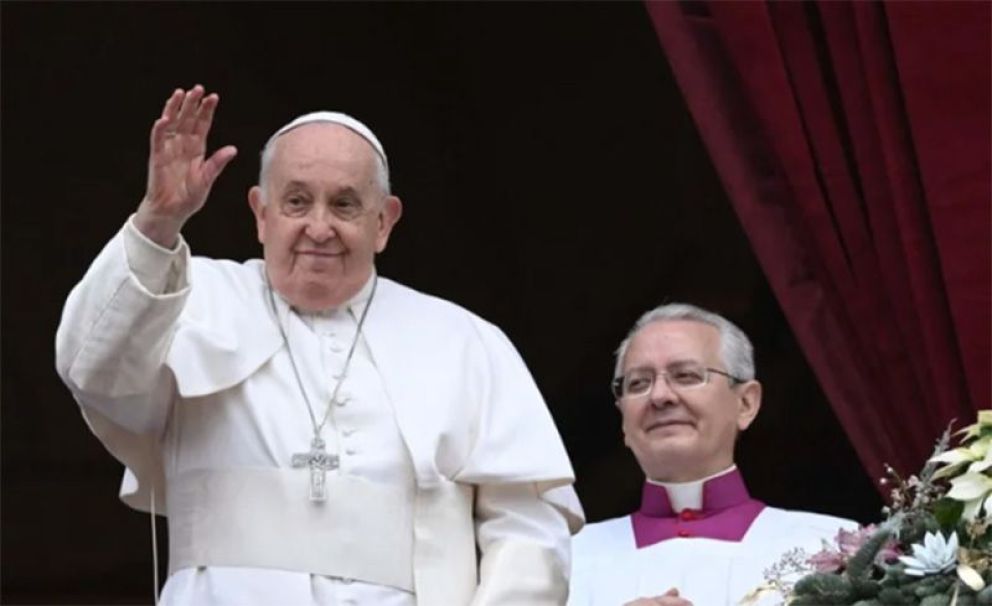 En su mensaje de Navidad, el Papa Francisco condenó la "espantosa cosecha" de muertes civiles en Gaza