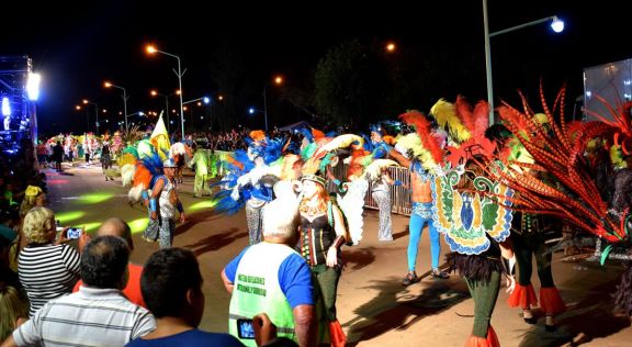 Carpintería celebra sus carnavales con ‘La T y la M’ como gran cierre musical