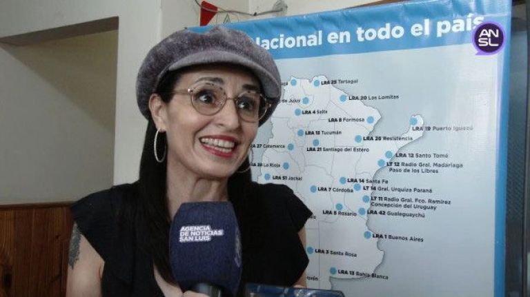 Denuncian a la exfuncionaria Gloria Velásquez por cobrar triple sueldo del Estado