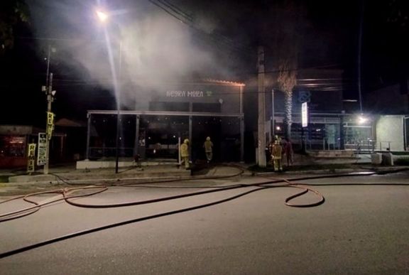 Se incendió un restaurante de Avenida del Sol