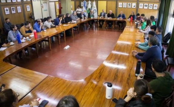 “En defensa de la educación, la ciencia y la tecnología”: Las tres universidades de la provincia marcharán en la ciudad de San Luis 