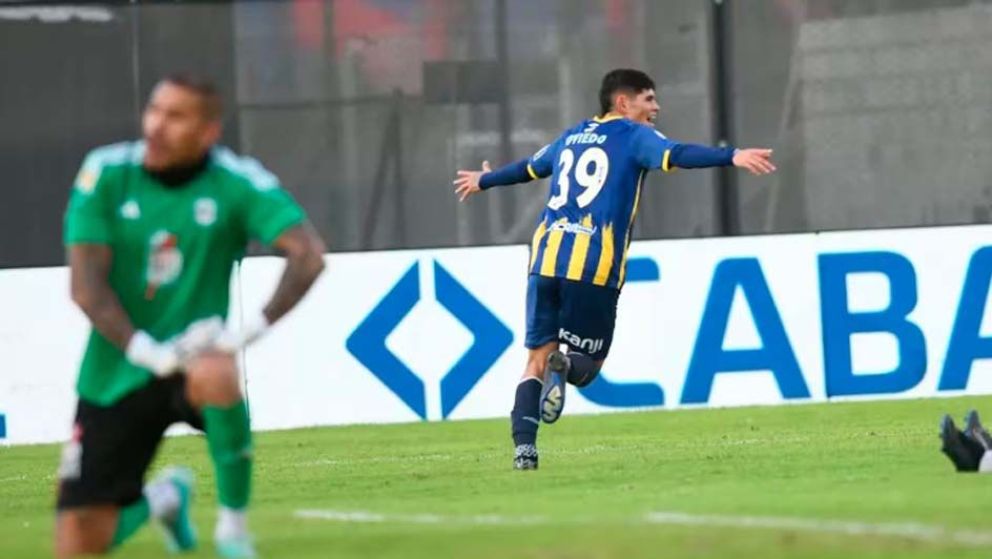 Rosario Central venció a Riestra como visitante con un gol de Fabricio Oviedo