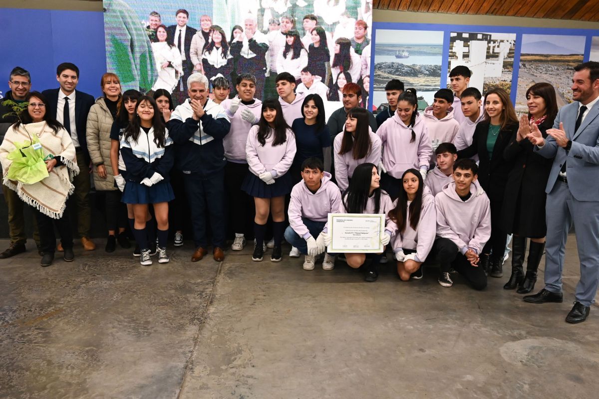 Alumnos de toda la provincia hicieron la "Promesa de Cuidado Ambiental"