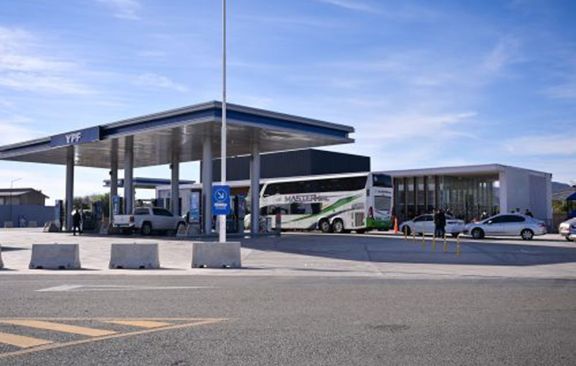 YPF aumentó 1% el precio de los combustibles