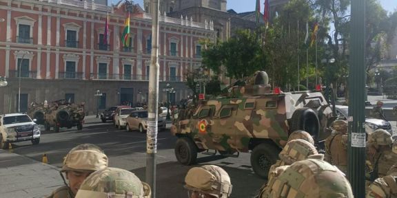  El Gobierno de Bolivia denuncia un intento de golpe de Estado