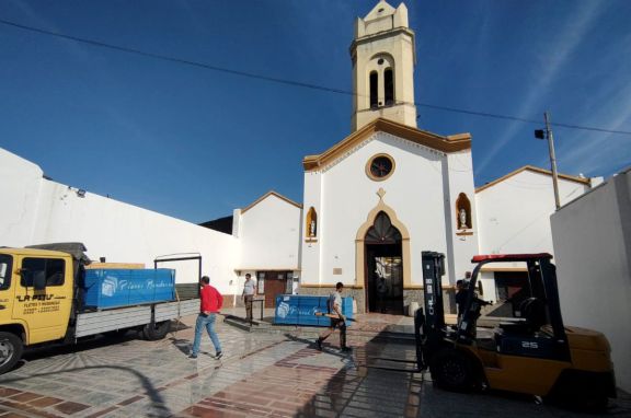  Comenzó la reconstrucción del techo de la iglesia de Concarán, a nueve meses del temporal