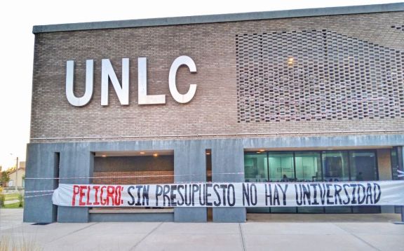 El Concejo de Merlo aprobó una declaración en defensa de las universidades y la emergencia en discapacidad