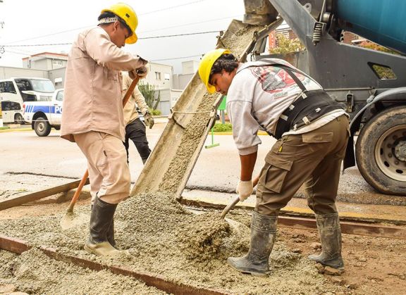 Interrumpen el tránsito en un tramo de calle Janson