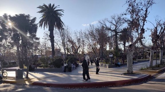 San Luis inicia la semana con sol, ambiente templado y viento intenso