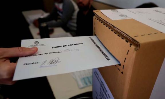 Elecciones 2027: qué provincias desdoblan y cuáles tienen fecha confirmada