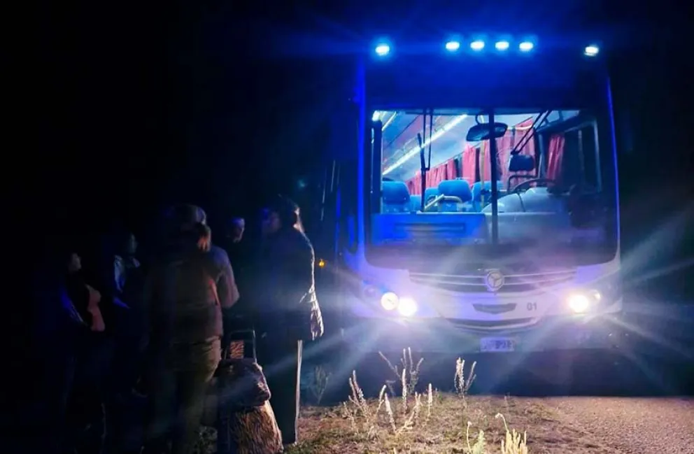 Hirieron a mujer con un arma blanca en un colectivo que volvía de La Botija