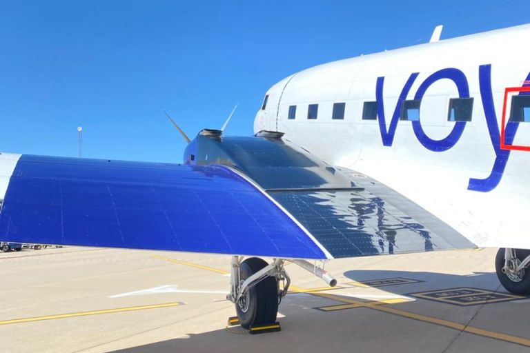 Una joya de la aviación histórica aterrizó en el Valle del Conlara