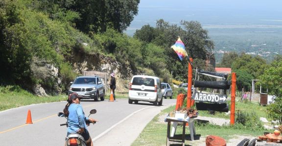 Sigue la polémica en Merlo por el cobro de estacionamiento en Pasos Malos