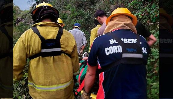 Realizaron un operativo de rescate de una turista en Villa Elena