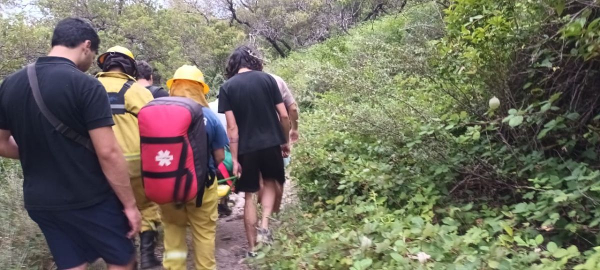 Realizaron un operativo de rescate de una turista en Villa Elena