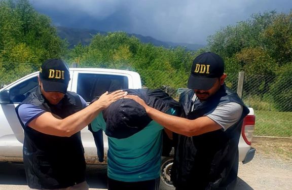 Trasladaron a San Luis a un hombre detenido por el robo de una motocicleta en Merlo