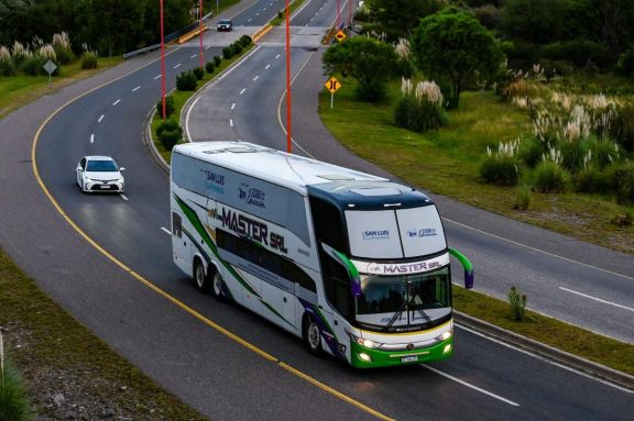 Poggi visita este martes escuelas en Carpintería, Santa Rosa y Villa de Merlo