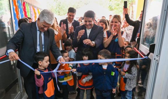 La Escuela N°159 de Carpintería inauguró su nuevo edificio de nivel Inicial
