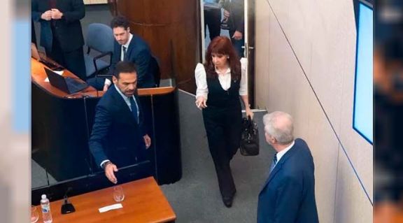 Causa Cuadernos: Cristina Kirchner dijo que Bonadio y Stornelli tuvieron prácticas mafiosas y criminales