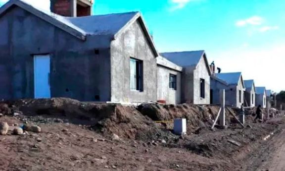 Conocé quiénes salieron sorteados para las 40 viviendas de barrio de Villa de Merlo