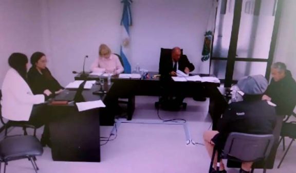 Dictaron prisión preventiva al hombre que incendió la casa de su madre en Carpintería