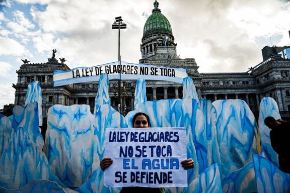 Más de 600 mil personas ya firmaron la demanda colectiva en defensa de los glaciares