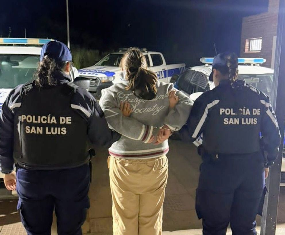 Villa de Merlo: la Policía recuperó una motocicleta robada y demoró a dos jóvenes