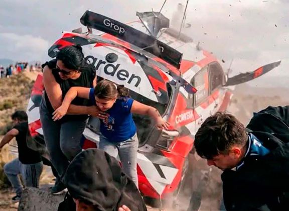 Tragedia en el rally: murió un espectador tras un accidente y suspendieron la competencia