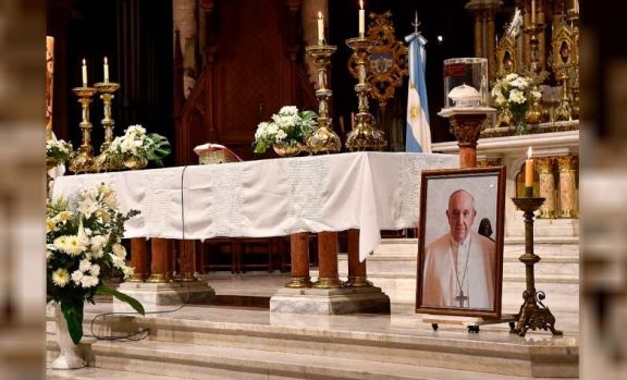 A un año de la muerte de Papa Francisco: misas y homenajes en todo el país