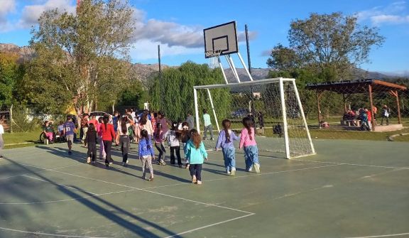 Cortaderas propone una jornada familiar sin tecnología para reconectar entre vecinos