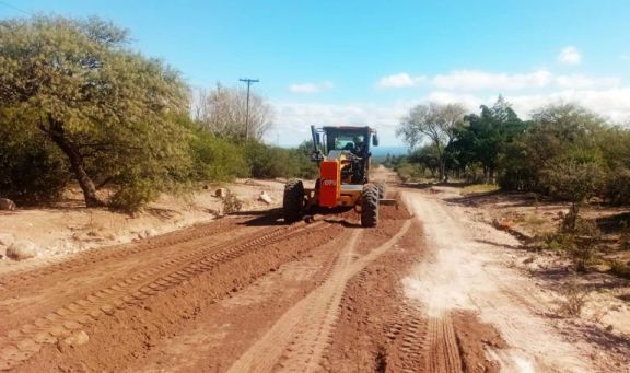 Vialidad Provincial intensifica las tareas de mantenimiento en caminos no pavimentados