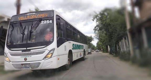 Córdoba: empresas de transporte dejarán de aceptar boletos gratuitos en los interurbanos