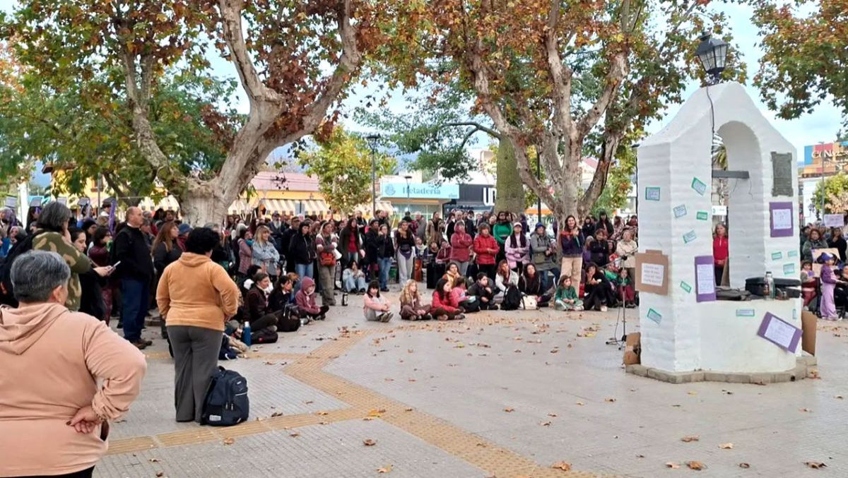 La plaza que no cabía en sí misma