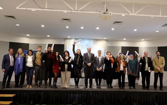 La FTU realizó la primera colación de grado de 2026 y sumó nuevos profesionales