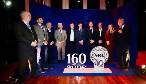 Poggi se mostró junto a gobernadores y reforzó la agenda federal de San Luis en Palermo