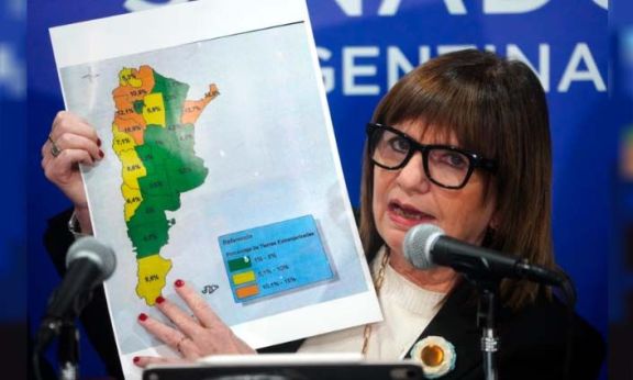 Sin respaldo, el oficialismo dio de baja la cláusula de venta de tierras a extranjeros para salvar la sesión