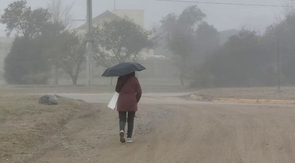 La REM emitió dos alertas meteorológicas para San Luis: advierten por vientos fuertes y tormentas 