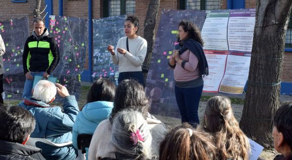 POT Merlo 2025: crece la versión de que no estaría terminado este año