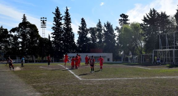 Naschel Unidos le ganó a San Martín de Merlo en el inicio del Torneo Federal Regional Amateur