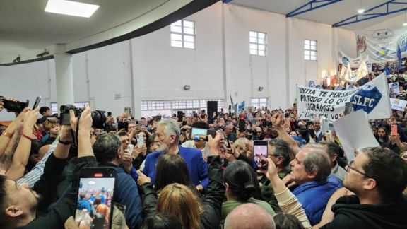 Alberto Rodríguez Saá reunió a la militancia peronista de San Luis