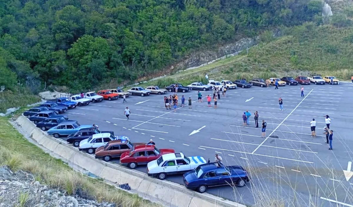 Los Molles recibirá el 2.º Encuentro Nacional del Peugeot 504