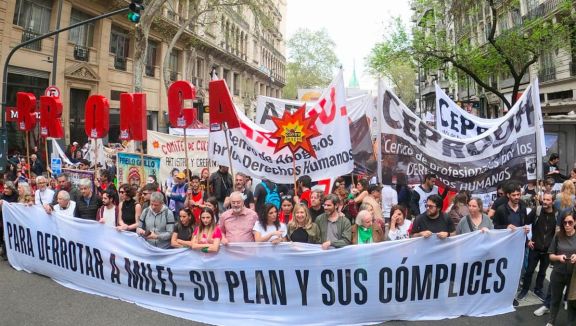 Marcha de la Bronca: la izquierda se movilizó contra Milei y reclamó un nuevo paro general