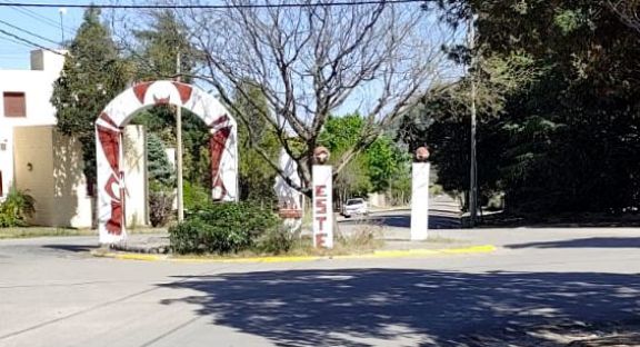 Robaron una importante suma de dinero de una vivienda en Villa de Merlo
