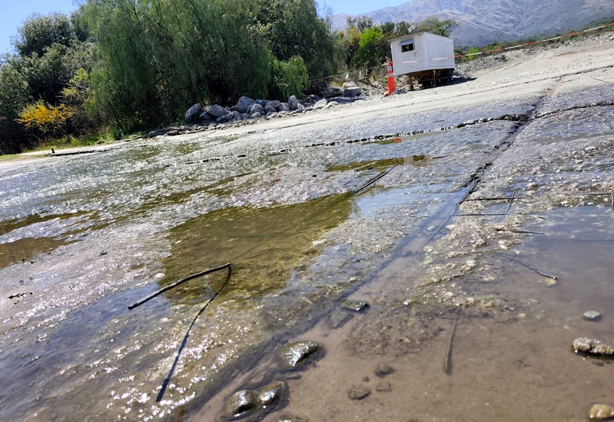 Preocupación por el estado del badén de arroyo El Molino sobre avenida Pepe Mercau 