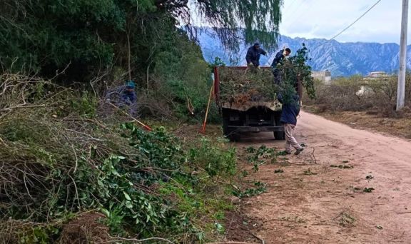 Aumento salarial del 10% para el personal municipal de Cortaderas