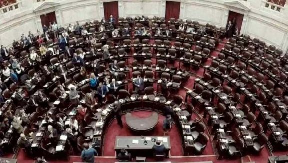La oposición no consiguió quórum y se cayó la sesión para derogar el DNU 70/23